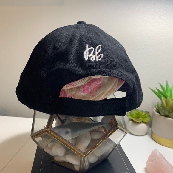 BUMBLE & BUMBLE | ‘No Bad Hair Days’ Limited Edition‎ Dad Hat - Picture 4 of 9